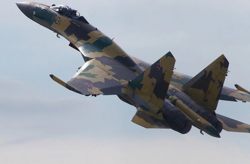 У Третьому армійському корпусі продемонстрували пошкоджений російський Су-35&hellip;