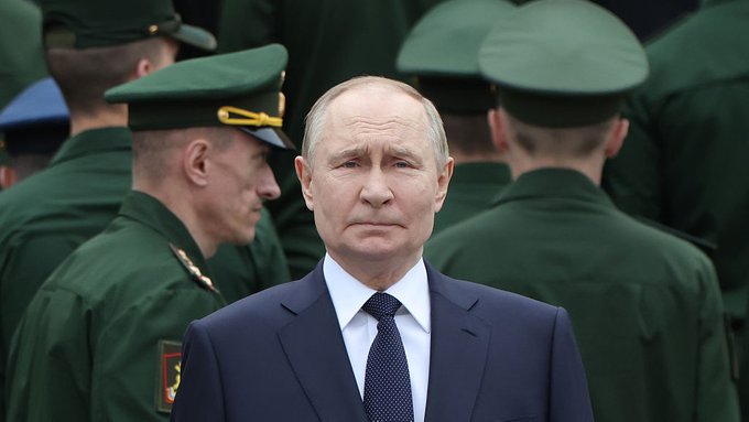 Розгортання наступальної операції на Київ і Чернігів та створення «буферних зон» у трьох областях: Паліса озвучив наміри Кремля 2