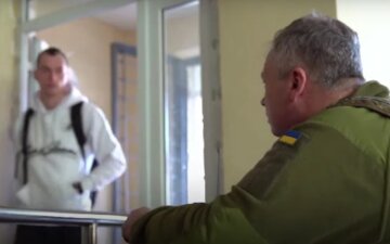 Ще 5 тисяч резервістів щомісячно: у Верховній Раді озвучили чинник для розширення мобілізаційного потенціалу 8 Мобілізація в Україні. Фото: скрін youtube