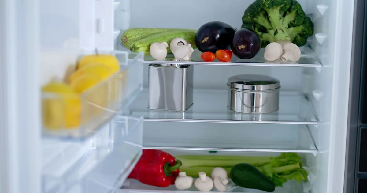 Products from the store should be put in the refrigerator as soon as possible Products from the store should be put in the refrigerator as soon as possible