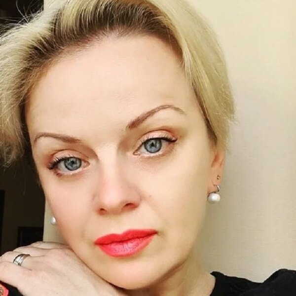 Ірма Вітовська розповіла про інтереси 15-річного сина від відомого актора та його плани на навчання.