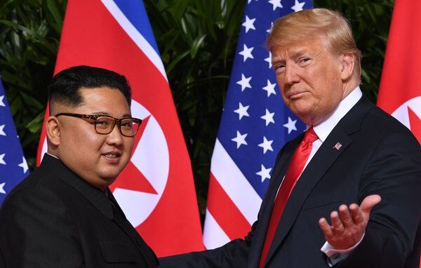 Дональд Трамп підтвердив намір зустрітися з Кім Чен Ином.