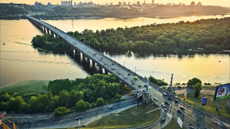 Фото до статті