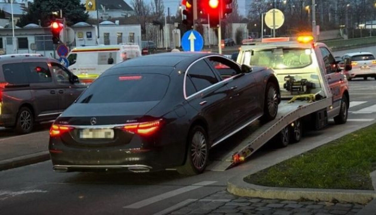 Австрія: Автомобілі членів злочинного угруповання, очолюваного колишнім головою ФДМУ, конфісковані. 3