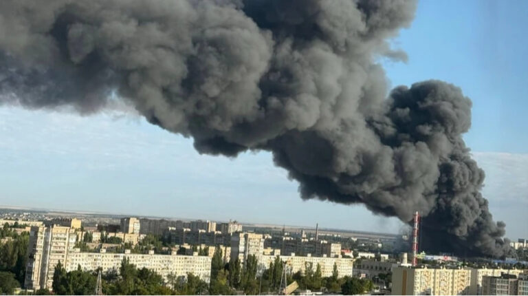 Масштабний напад на Одесу: займання в двох будівельних гіпермаркетах, 5 осіб зазнали ушкоджень 3