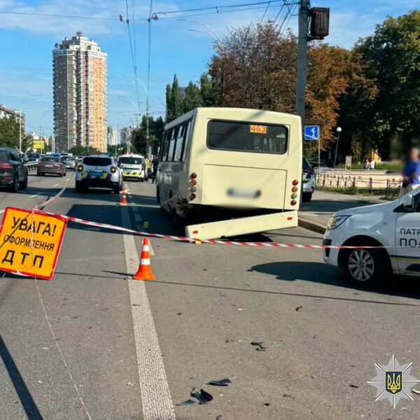 Аварія на Чоколівському проспекті: двоє загиблих, чотирьох постраждалих