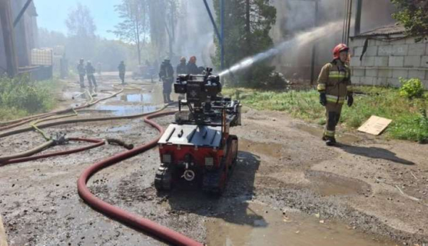 Во Львове загорелось предприятие "Искра", есть жертвы. 6