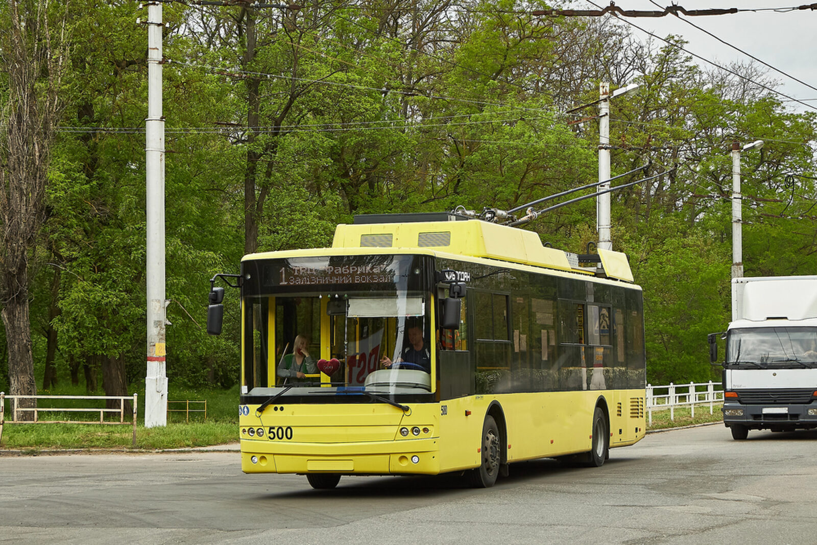 Деякі київські тролейбуси сьогодні курсуватимуть за новими шляхами. 8 Деякі київські тролейбуси сьогодні курсуватимуть за новими шляхами. 3