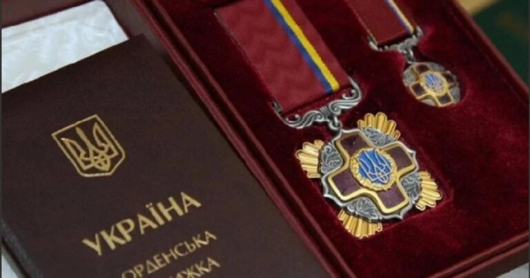 Шість фахівців ДТЕК отримали відзнаки за свій внесок у надійність енергосистеми України 2