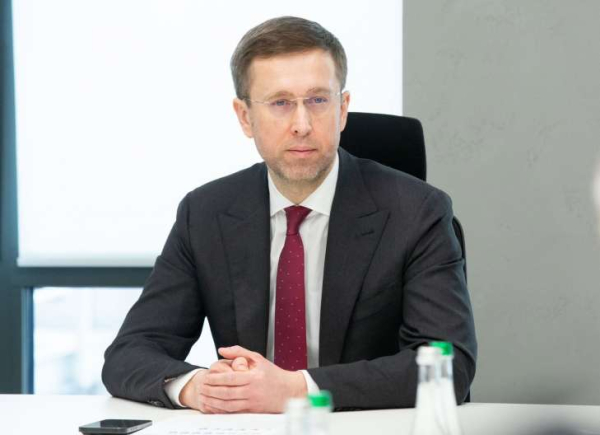 Sense Bank на продажу, а средства пойдут на нужды армии – Корецкий