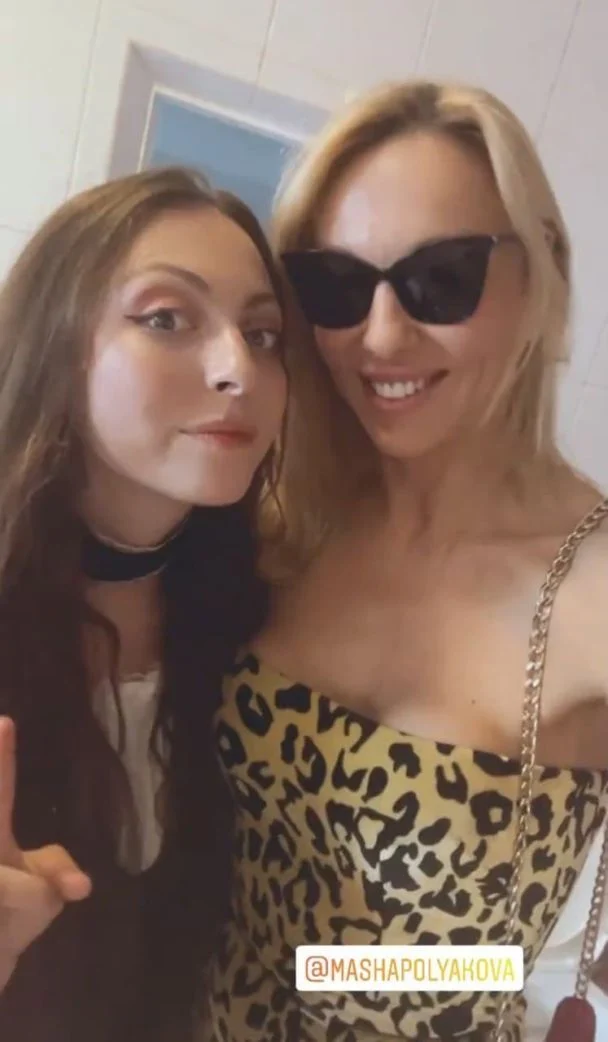 Оля та Маша Полякові / © instagram.com/polyakovamusic