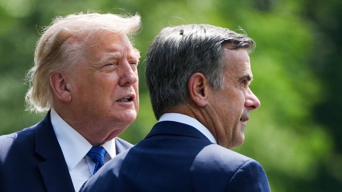 Глава ЦРУ в Москві запропонував організувати зустріч Трампа, Зеленського та Путіна — Axios 2