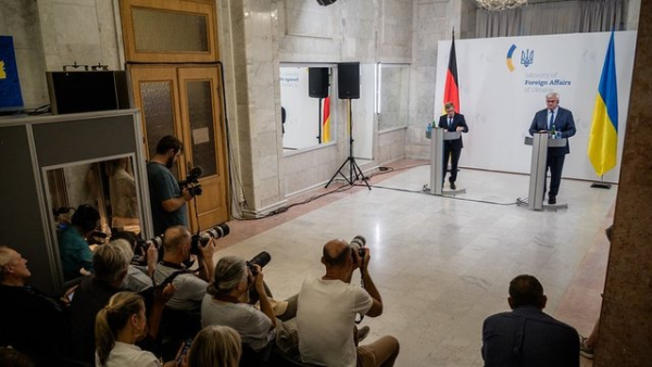 Сибіга про намір РФ відправити мощі князя Донського на війну: Краще б Путін помінявся з цими останками місцями