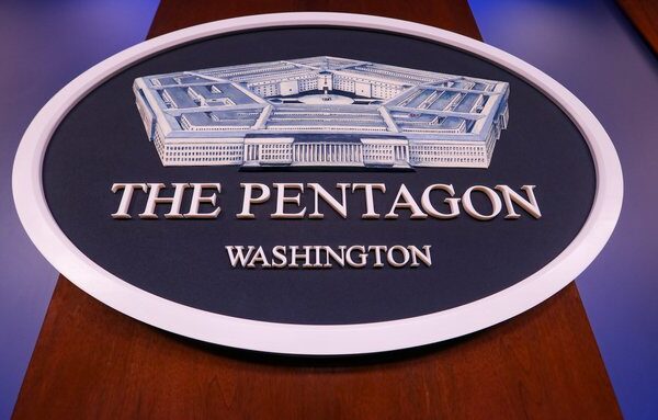 Журналісти Stars and Stripes подали до суду на Пентагон, звинувачуючи його в цензурі та незаконному звільненні працівників