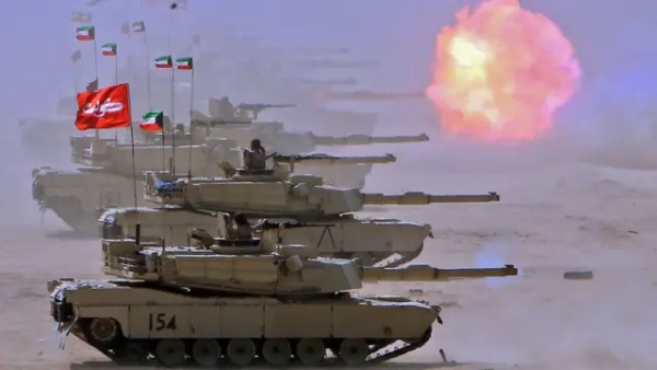 Американські танки Abrams під час спільних навчань армій Кувейту, Саудівської Аравії та США