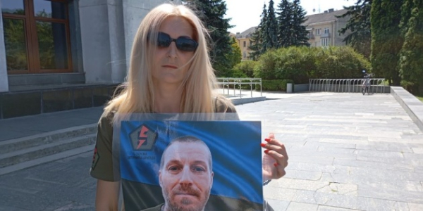 У Тернополі провели акцію-нагадування «Єдині в тиші, що гучніша за слова» 10