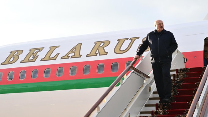 Лукашенко прибув до Росії для зустрічі з Путіним та головою російського уряду Мішустіним 2