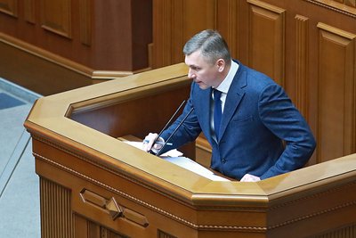 Керівник Державного бюро розслідувань Олексій Сухачов звітує про роботу ДБР у 2020 році під час засідання Верховної Ради, Київ, 3 березня 2021 року
