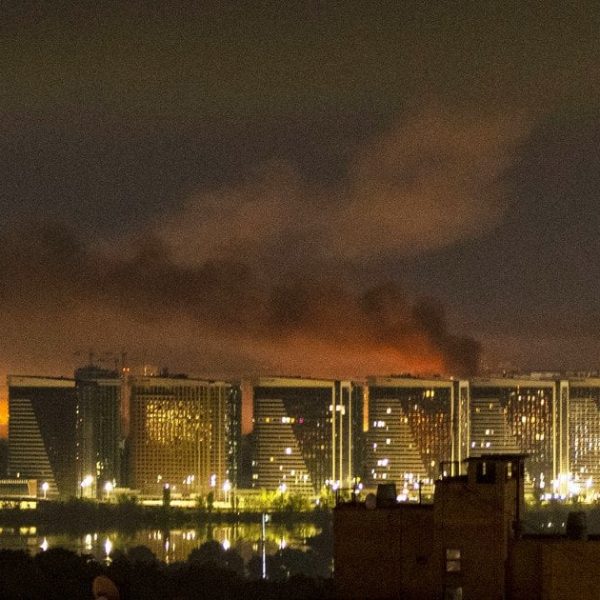 Вибухи, а за ними сирена: мешканці Києва поділилися спогадами про перші миті ракетного обстрілу з боку РФ — відео (доповнено)