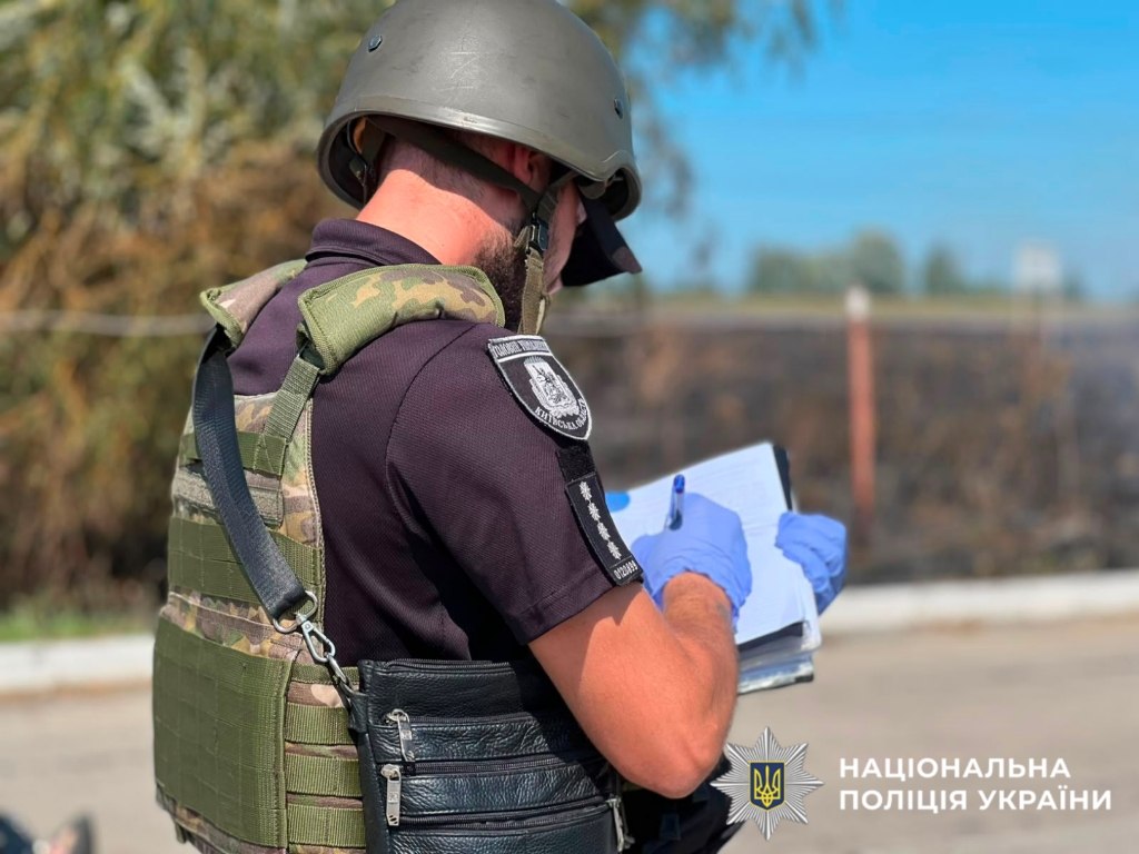 Бориспільський район зазнав удару балістикою з боку Росії: двоє загиблих, є поранені. 9