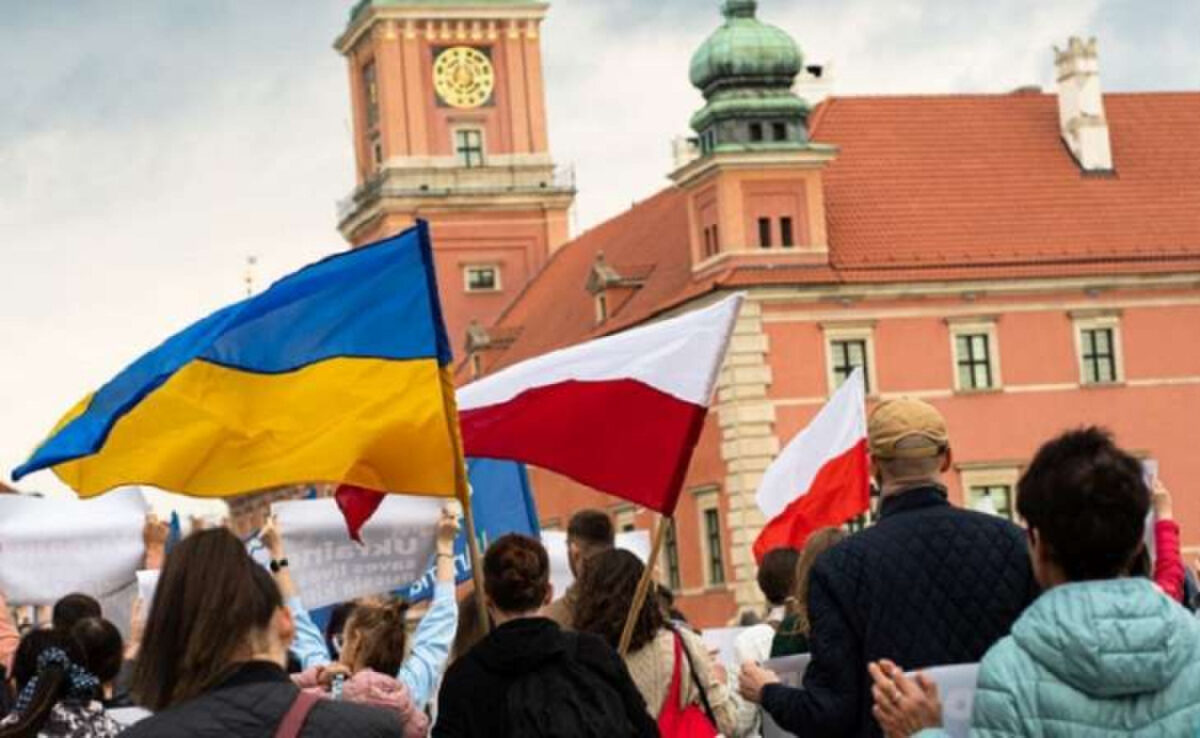 67% поляків виступають за висилку українських чоловіків, які не мають роботи. 7