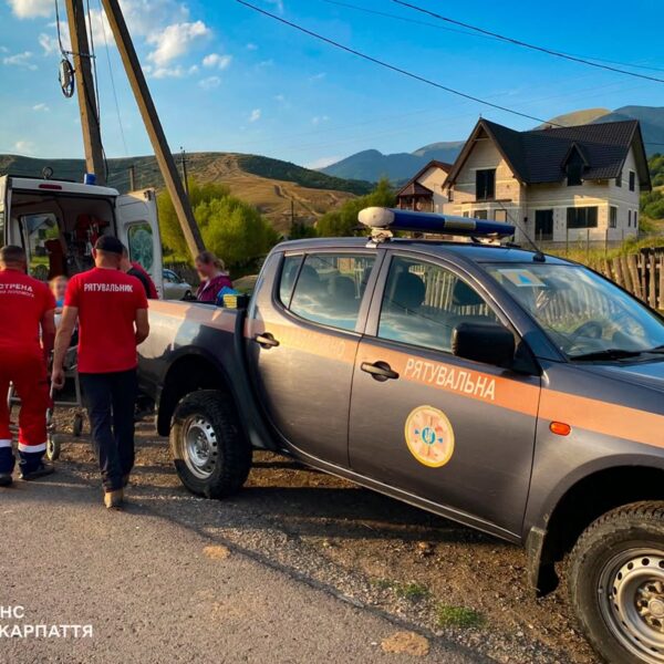 15-річна львів’янка зазнала травми в Карпатах: деталі події