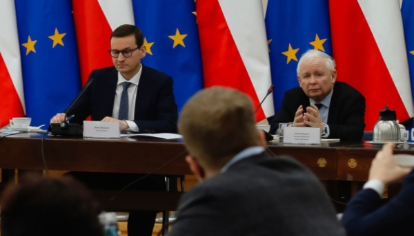 Польська права криза: що це означатиме для України