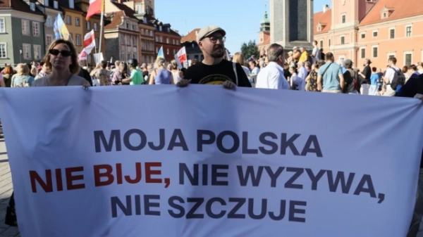 “Не залишайся байдужим”. У Польщі відбулися заходи на підтримку українців та проти ненависті