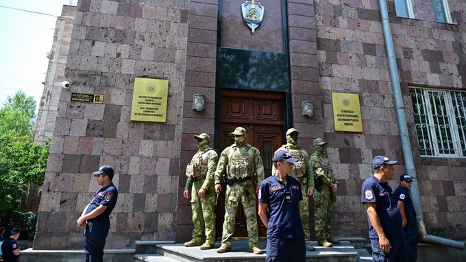 Колишні президенти Кочарян і Саргсян перебувають під підозрою у корупції у Вірменії 2