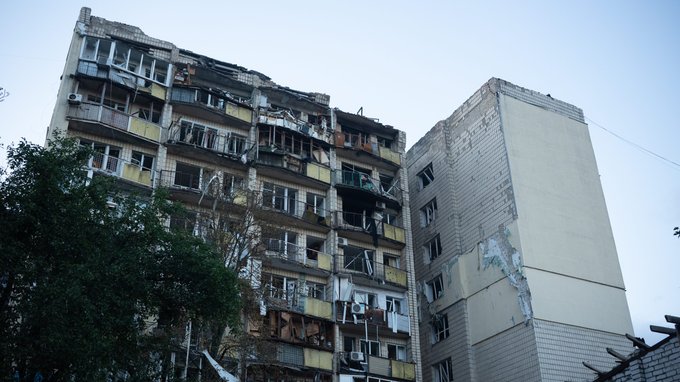 «Поєднували балістику, ракети та БПЛА для посилення шкоди цивільним об'єктам»: Зеленський про нічний напад РФ 2