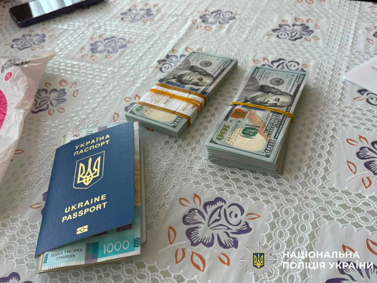 Викрито схему незаконного продажу житла на Печерську на суму понад 175 мільйонів гривень 17