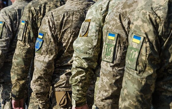 Захисники України матимуть можливість інформувати правоохоронні органи про ймовірні випадки корупції в їхніх військових частинах.