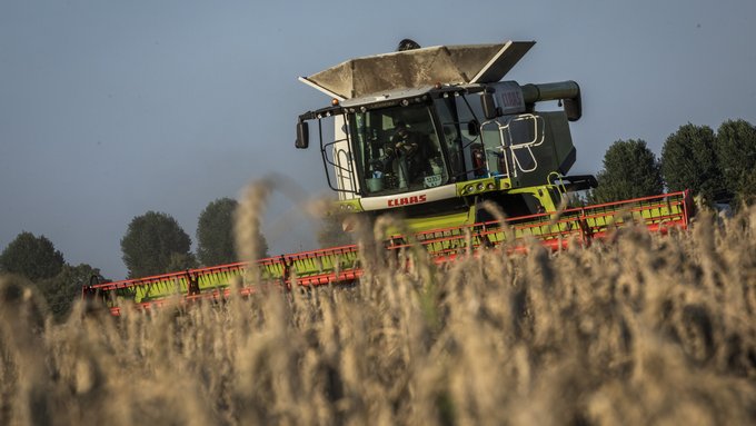 Зберігання врожаю: Україна отримає близько 10,5 мільйона доларів від партнерів на підтримку аграріїв у прифронтових областях. 2