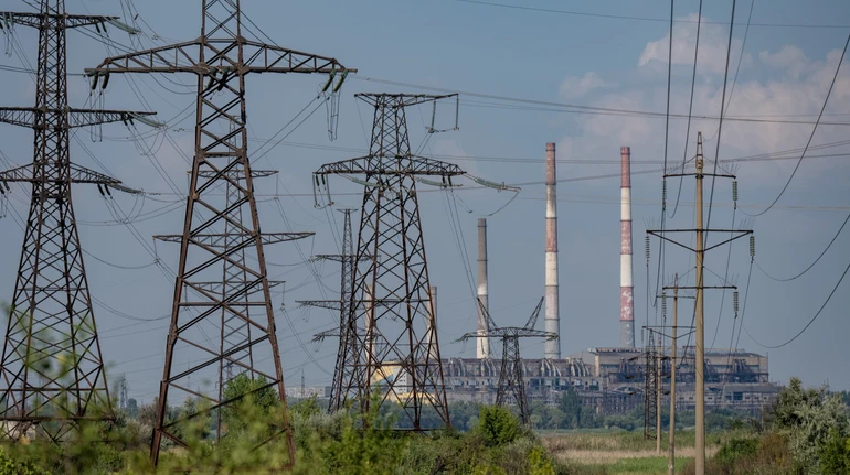 Україна: Відключення електроенергії в деяких регіонах через обстріли та погані погодні умови 2