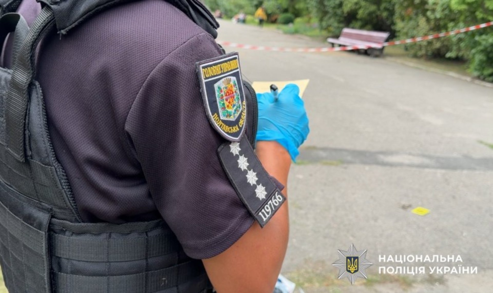 Стрілянина на Полтавщині: поліцейські потрапили під обстріл у полі 2