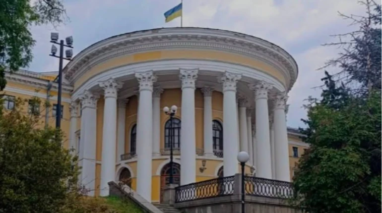 Палац Жовтня повернули державі 2