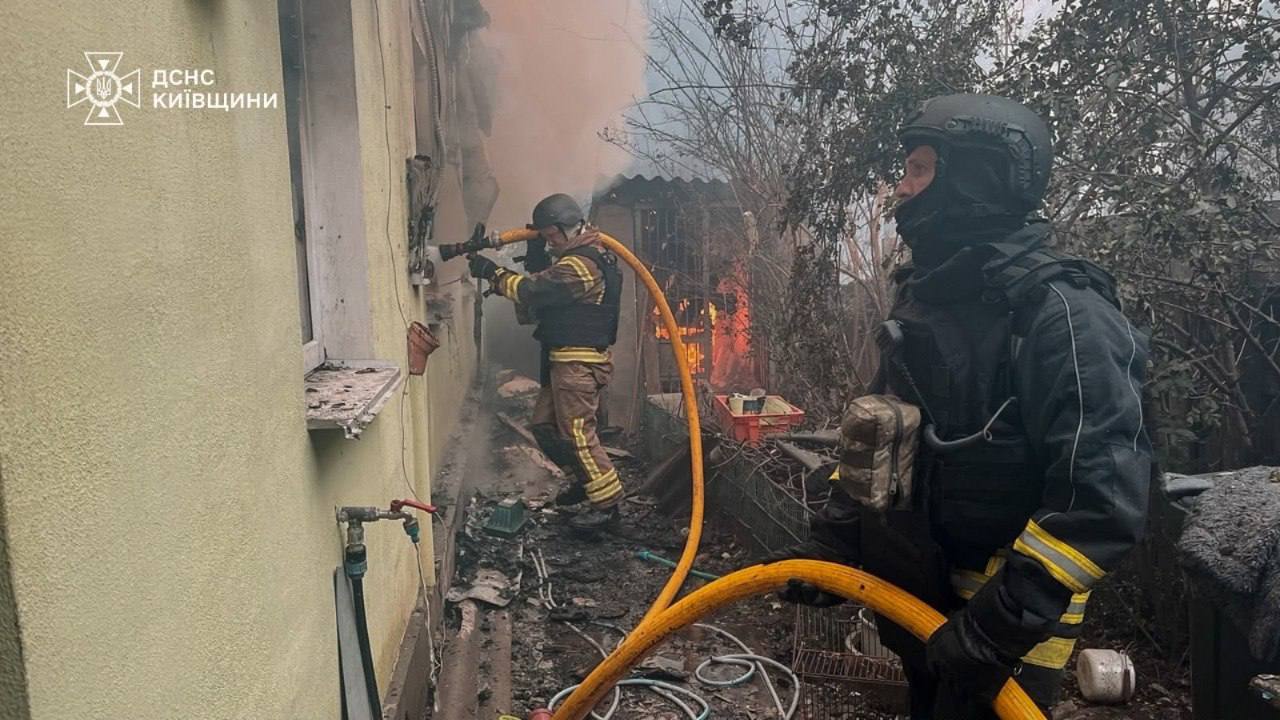 На Київщині від російських обстрілів 3 особи загинули, 15 зазнали поранень 6