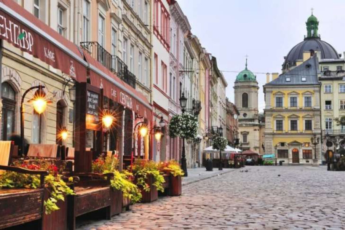 У Львові сталася пожежа в аптеці: загинув 24-річний провізор 2