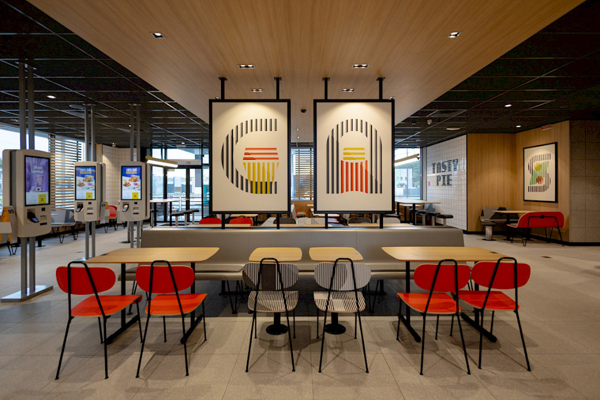 McDonald's запустив перший заклад в Умані 7