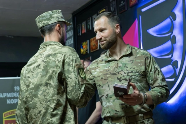«Новий очільник оборонного відомства прагне здобути перемогу — і має план, як досягти цієї мети»: The National Interest про Євгена Хмару 6