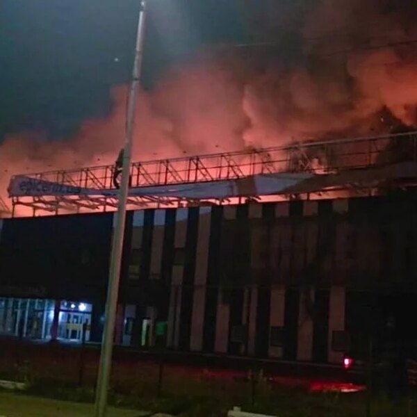 «Будь-яка трагедія колись стається вперше»: радник Зеленського закликає терміново евакуюватися з «Епіцентрів» під час повітряної тривоги