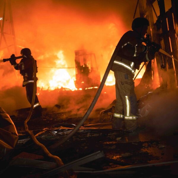 Ворожий удар по Сумах: є жертви та постраждалі