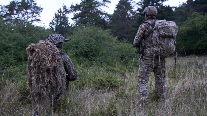 Польські спецпідрозділи тренувалися за американською програмою, яка враховує досвід бойових дій в Україні, з використанням дронів, поліції та службових собак. 2