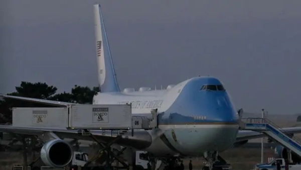 A food delivery van stands near Air Force One before its departure from Esenboga Airport in Ankara, July 8, 2026