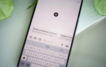 OpenAI припиняє роботу DALL-E в ChatGPT