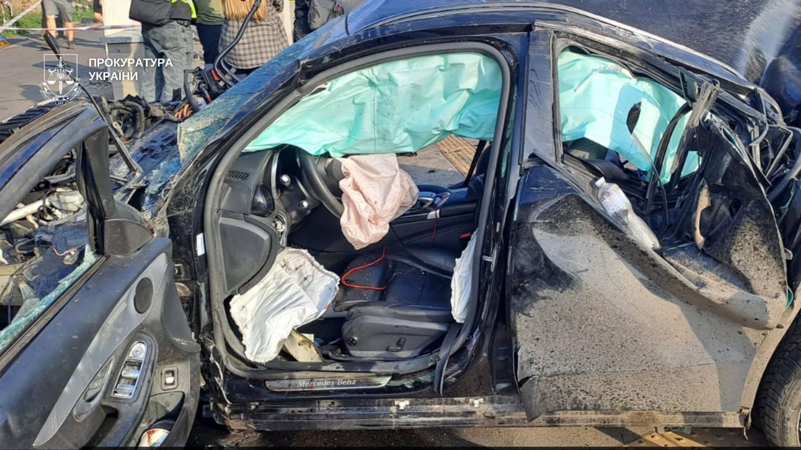 Винуватцю аварії з чотирма загиблими на Кардачах оголошено про підозру 13 Винуватцю аварії з чотирма загиблими на Кардачах оголошено про підозру 8