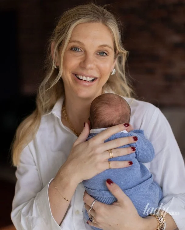 Челсі Деві з сином Фінном / © instagram.com/chelsydavy