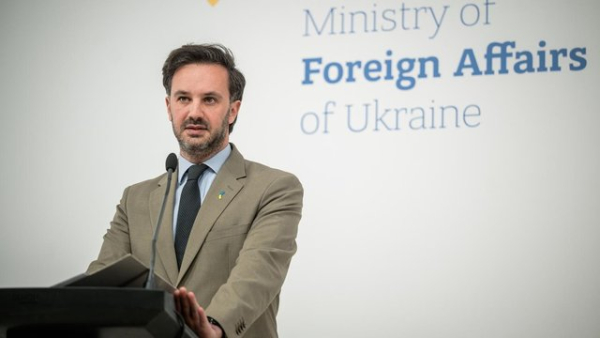 МЗС про слова П.Толстого: Подібні висловлювання мають стати підставою для ордера МКС 10