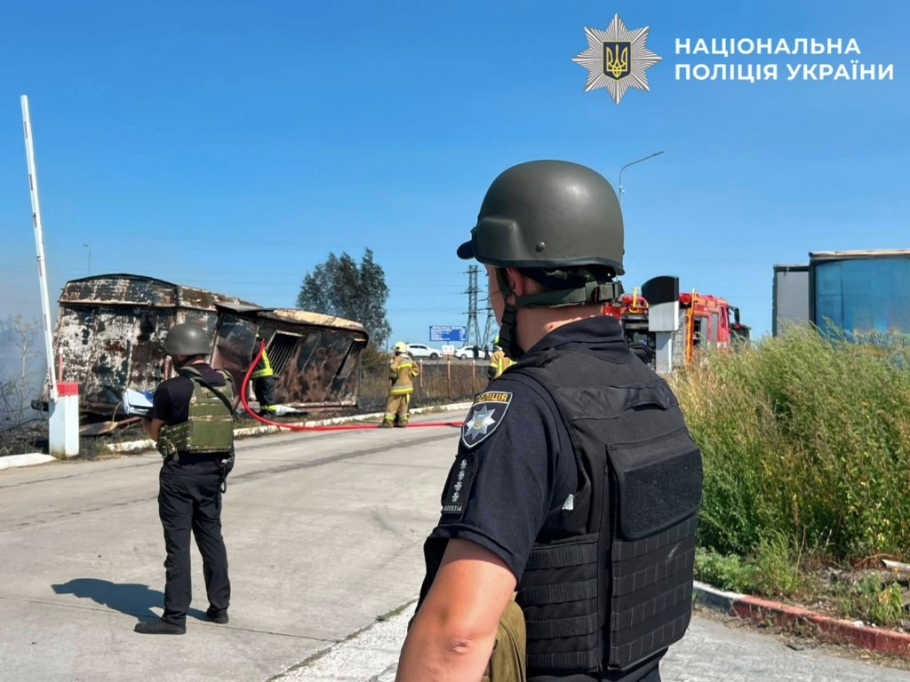 Бориспільський район зазнав удару балістикою з боку Росії: двоє загиблих, є поранені. 10
