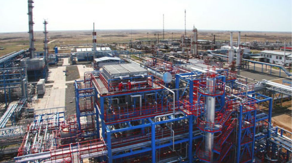 Казахстанський нафтопереробний завод буде постачати 70% пального Росії. 2